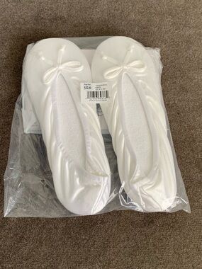 isotoner White Satin Ballet Slippers with Bow